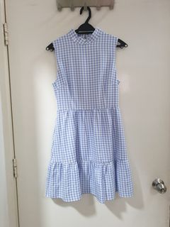 (Category: ) located in . Submitted by clearnewwardrobe (Listing ID 1157570336, Image 1). Description: .