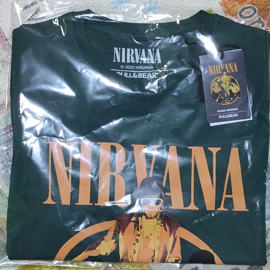 kaos pull and bear nirvana original 