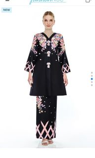 (Category: ) located in . Submitted by sweetvogue (Listing ID 1157666012, Image 1). Description: .