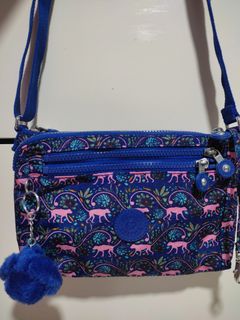 （分類：）位於 。 由 YukiLeeShop 提交（商品編號 1157509804，圖片 1）。簡介： 。