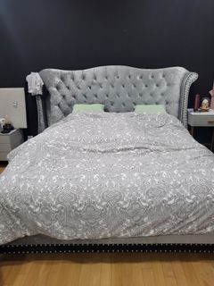 (Category: ) located in . Submitted by kztrends (Listing ID 1157592501, Image 1). Description: .