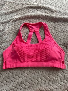 (Category: ) located in . Submitted by yourgoodness (Listing ID 1157526582, Image 1). Description: .
