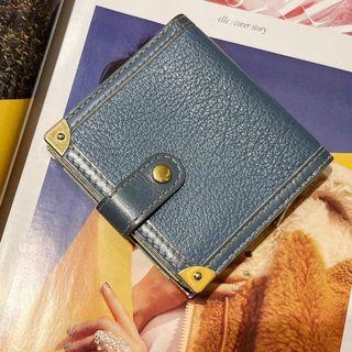 ::Louis Vuitton::  出清 LV 藍色山羊皮短夾 （有盒子、提袋）