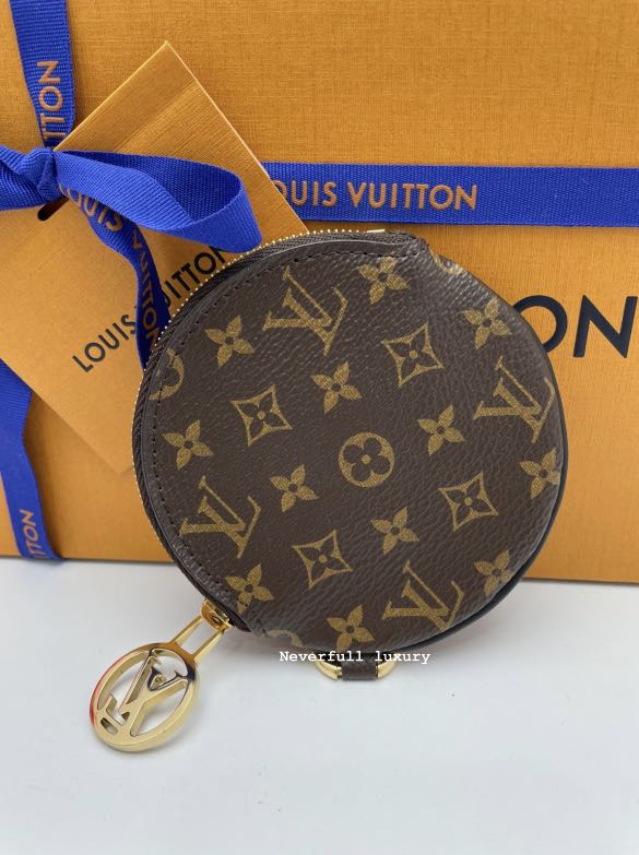 🔥NEW LOUIS VUITTON Monogram Round Coin Zip Purse Pouch Key Charm RARE CUTE!