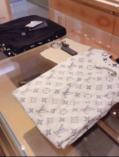 （分類：）位於 。 由 niieeee_ 提交（商品編號 1157516701，圖片 1）。簡介： 。