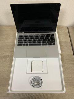 MacBook Pro i5 | 8gbram/128ssd / 13.3 inch