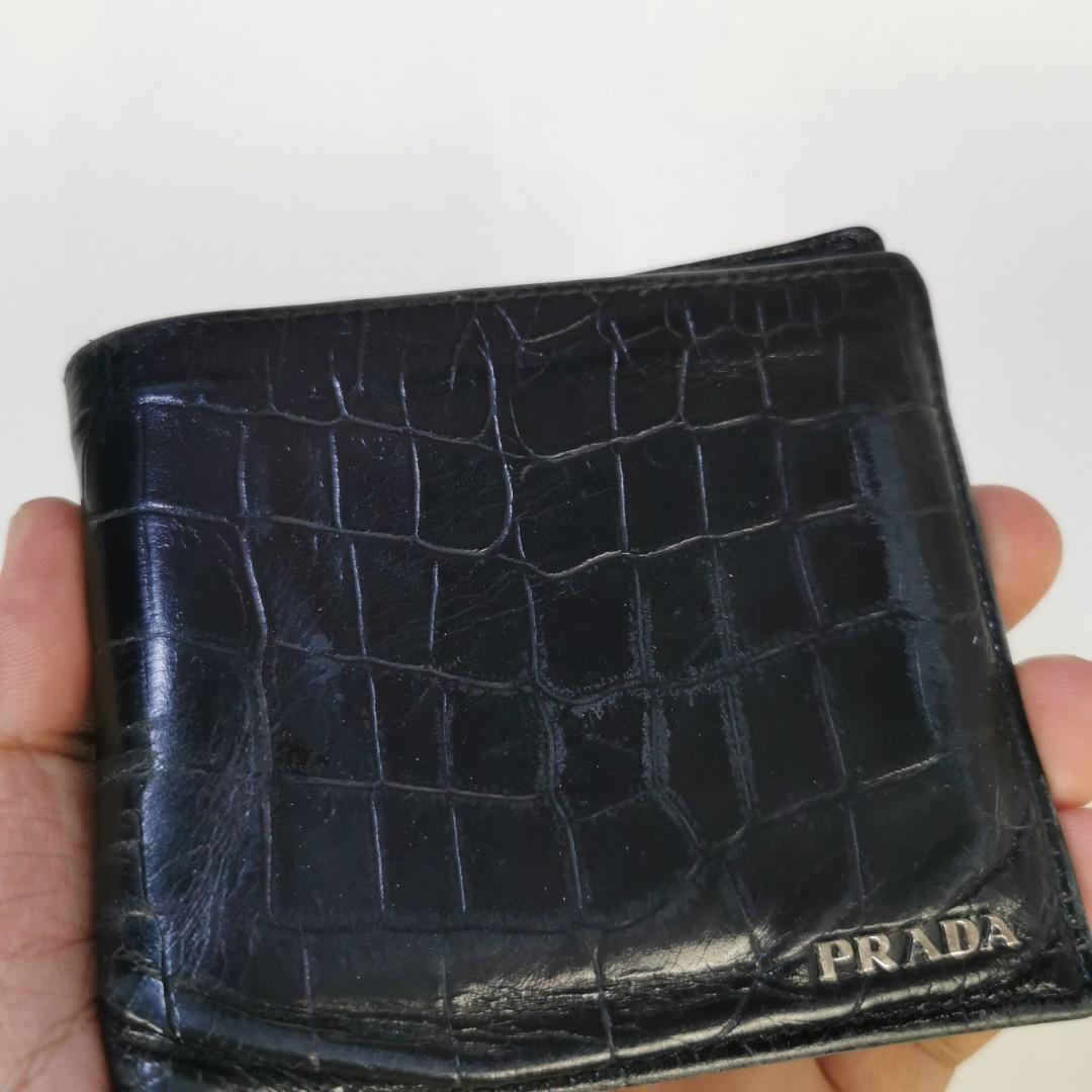 Mens Crocodile Leather Bifold Wallet in Patina Black – orishandmade