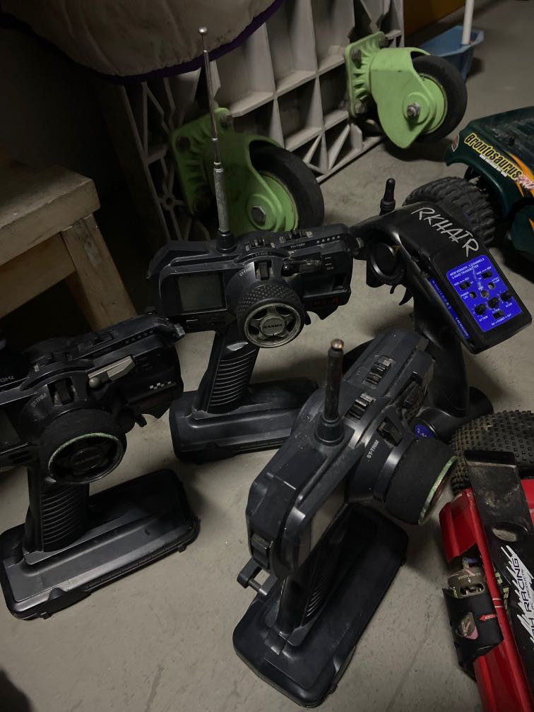Rc remote control, Hobbies & Toys, Toys & Games on Carousell