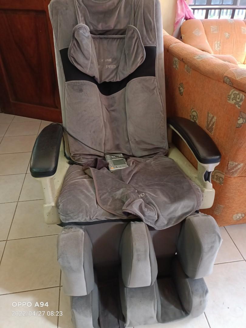 RUSH! Decluttering! Aircon, King bed frame, ofc chair, TV stand