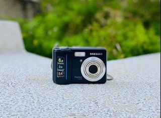 （分類：）位於 。 由 novel_camera 提交（商品編號 1157602501，圖片 1）。簡介： 。