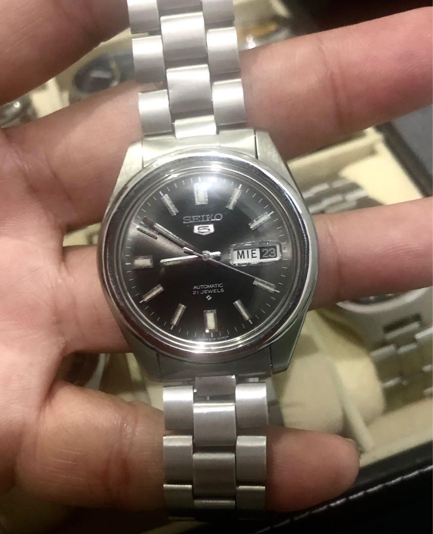 Seiko 5 Automatic 1970s (6119 - 8083), Men's Fashion, Watches ...