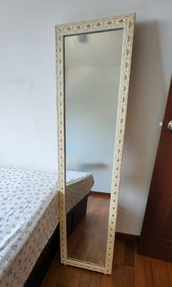 (Category: ) located in . Submitted by carousel_seller (Listing ID 1157597455, Image 1). Description: .