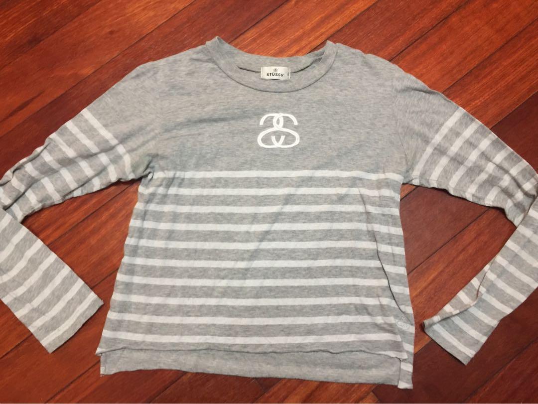 Stussy long sleeve top (Category: Women's Clothes) located in Penshurst. Submitted by leoniemckin (Listing ID 1157662791, Image 1). Description: .