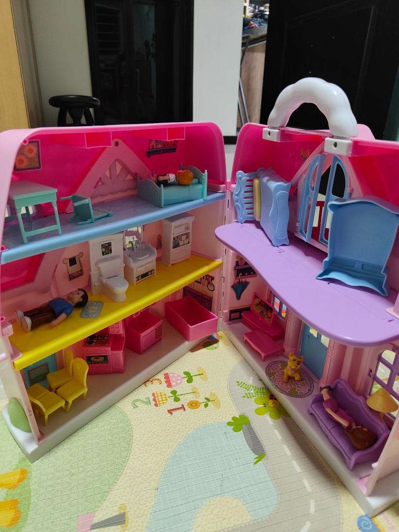 Toys R Us Dollhouse - incomplete, Hobbies & Toys, Toys & Games on Carousell