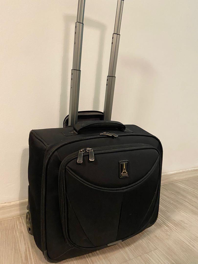 Travelpro Maxlite5 Carry on Rolling Tote Wheeled Briefcase