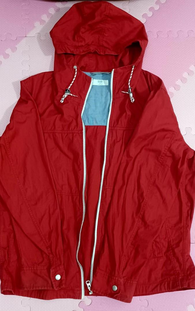 red hoodie uniqlo