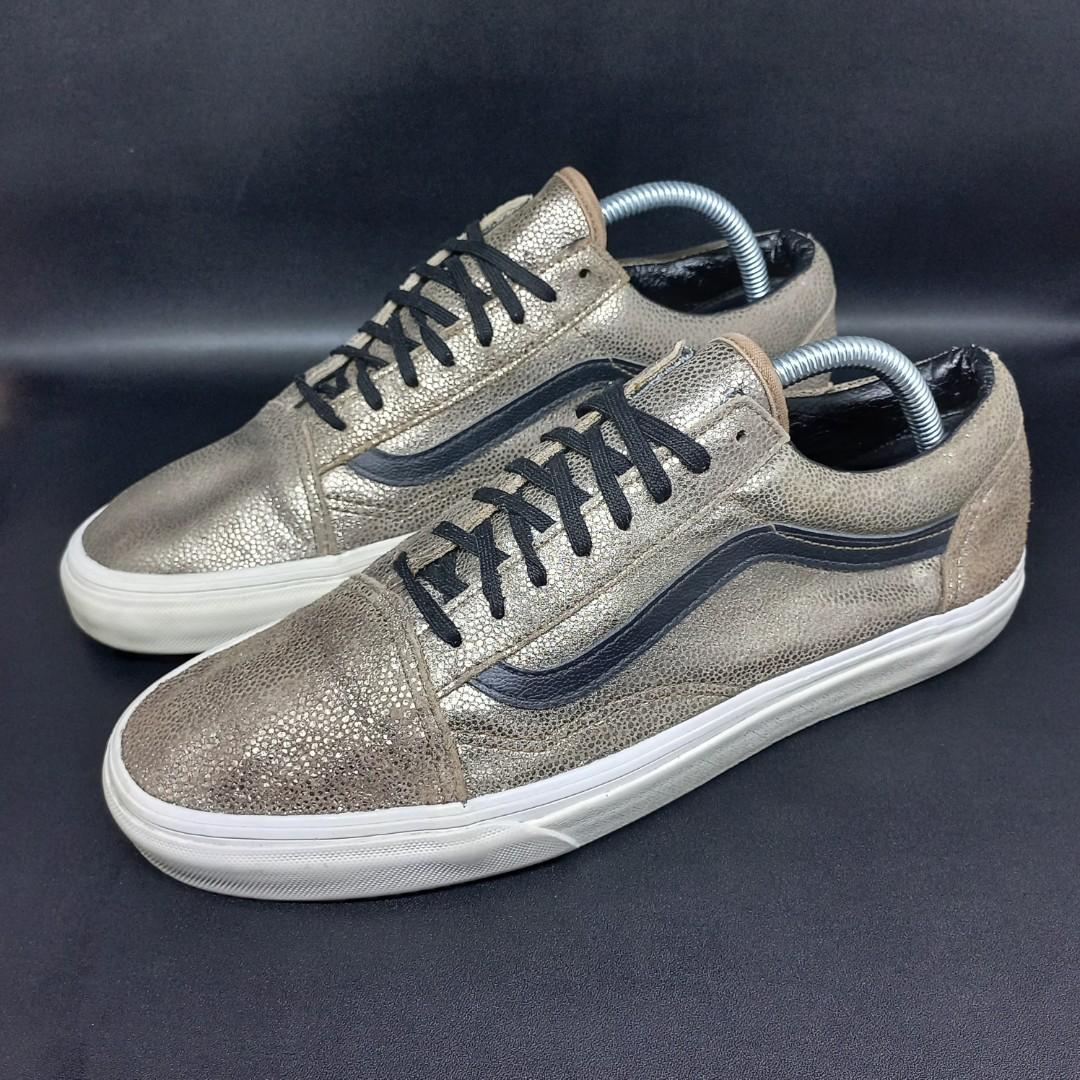 Vans Old Skool Gold Leather sepatu pria sneakers kasual bekas
