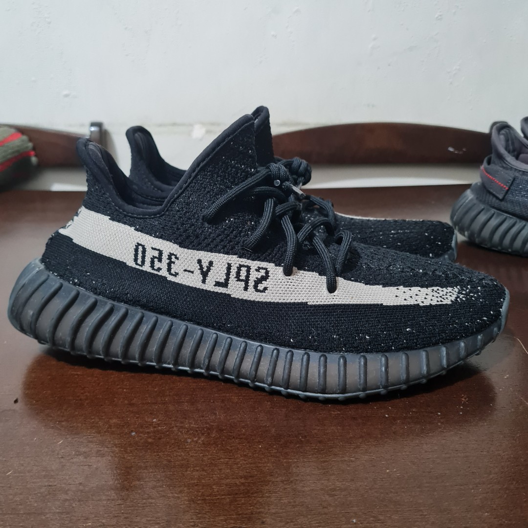 Yeezy 350 v2 oreo