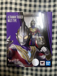 （分類：）位於 。 由 ltoti 提交（商品編號 1157686374，圖片 1）。簡介： 。