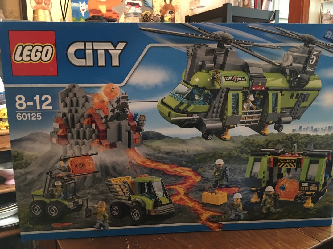 未開封 レゴ LEGO シティ パワフル輸送ヘリコプター 火山 ヘビーリフト