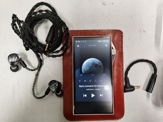 （分類：）位於 。 由 armadin 提交（商品編號 1157747450，圖片 1）。簡介： 。