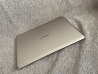 （分類：）位於 。 由 itsjennnnny 提交（商品編號 1157753930，圖片 1）。簡介： 。