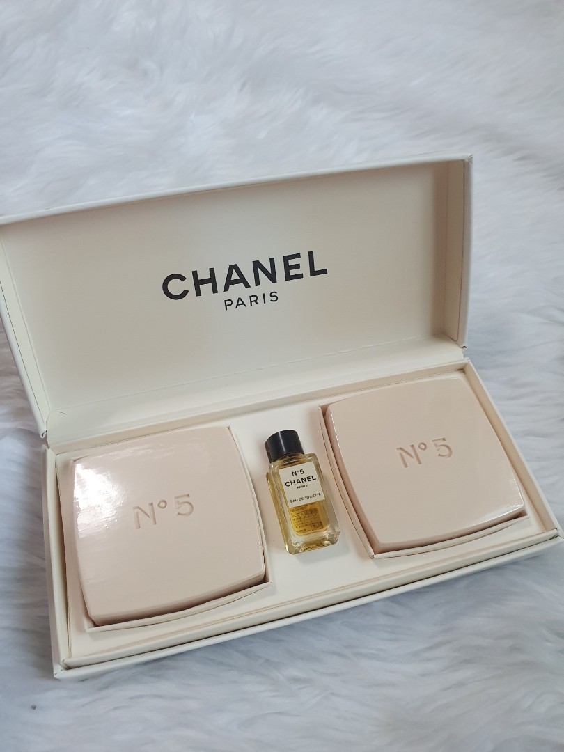 Authentic Chanel No.5 Perfume Soap Gift Set, Beauty & Personal Care, Bath &  Body, Body Care on Carousell