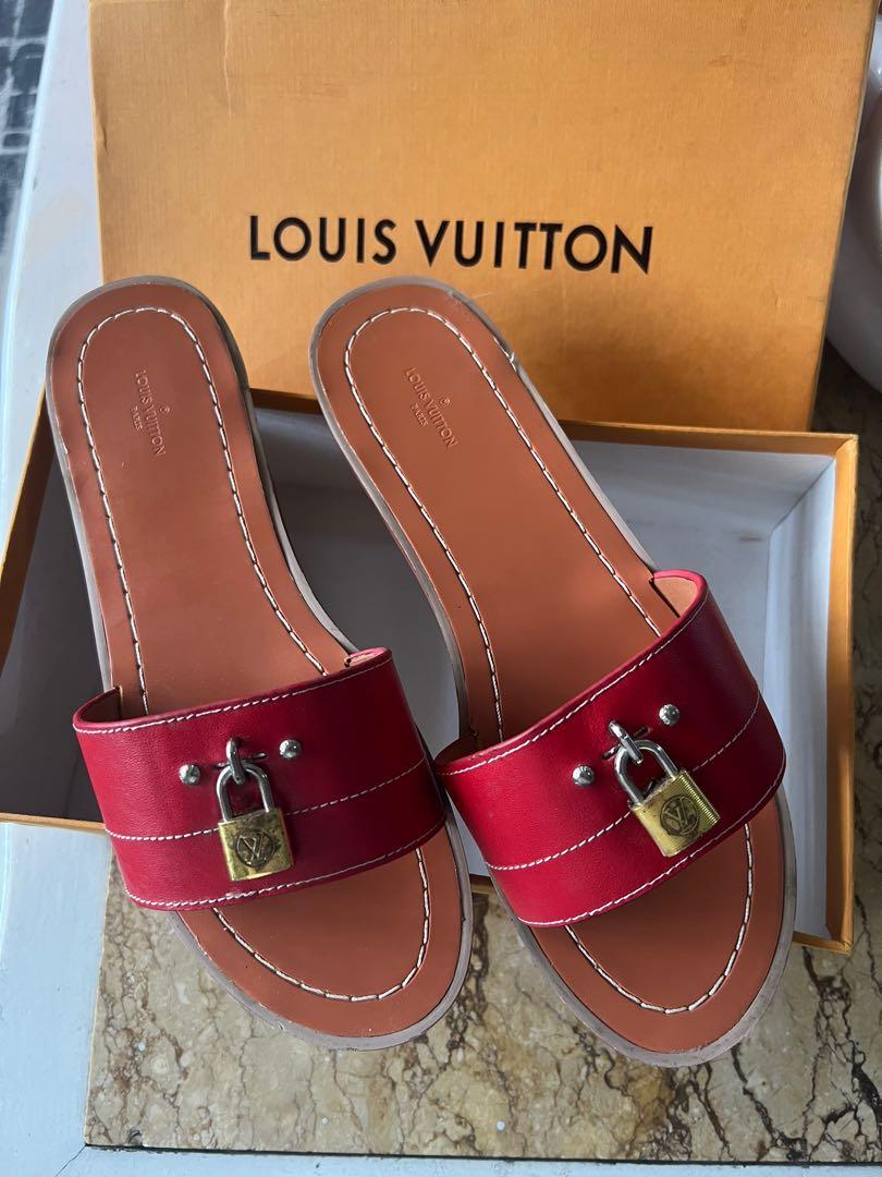 Cloth sandals Louis Vuitton Red size 11 US in Cloth - 26166208