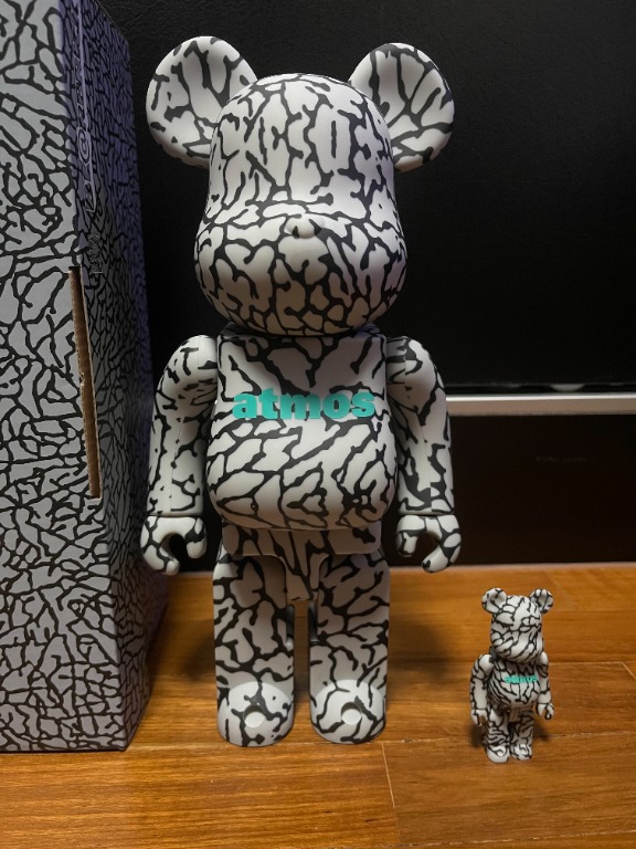 Bearbrick atmos sales