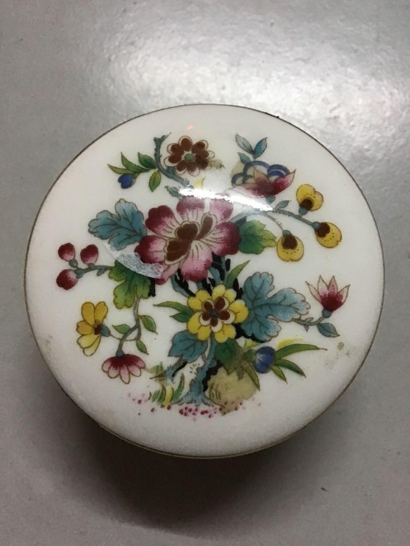 Coalport Copley dinnerware pattern - China Made in England