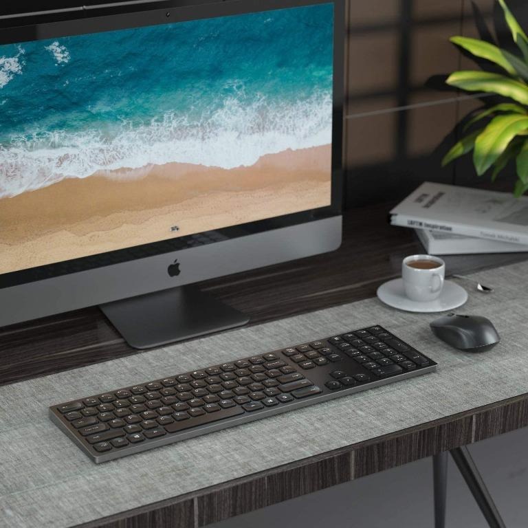 [BNIB] Jelly Comb IWGWJTZ01 ReChargeable Wireless Keyboard & Mouse