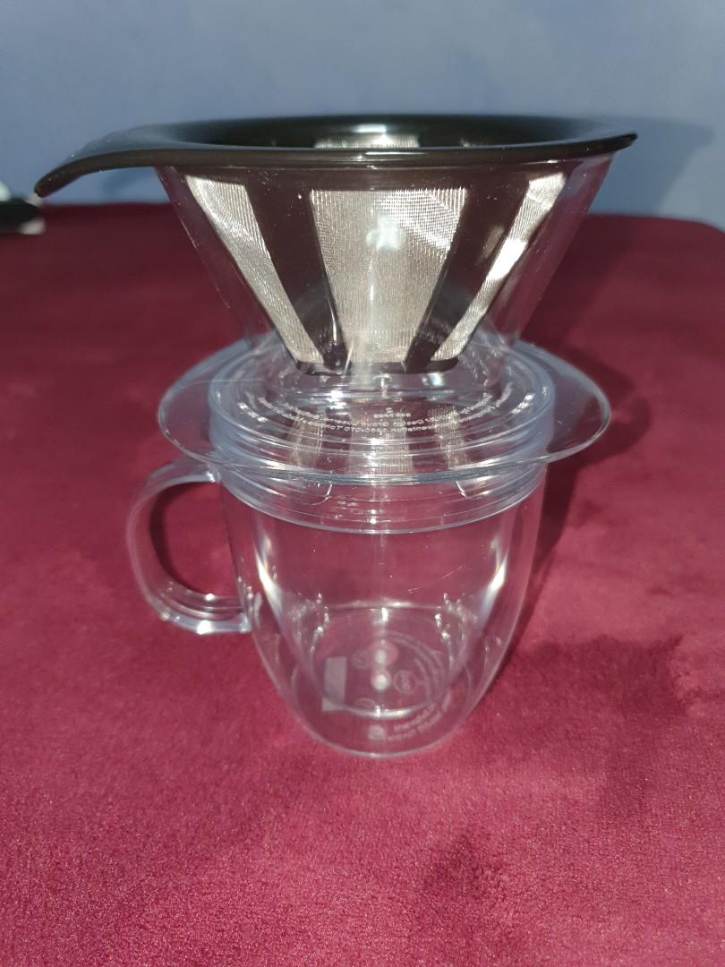 https://media.karousell.com/media/photos/products/2022/4/28/bodum_pour_over_coffee_dripper_1651151341_6b359d70_progressive.jpg