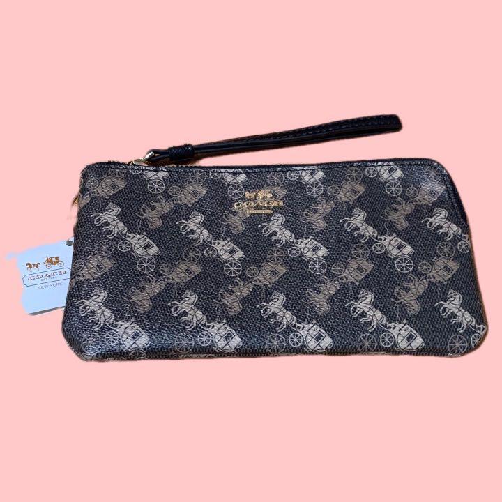 Coach Made in Vietnam, Women's Fashion, Bags & Wallets, Wallets & Card