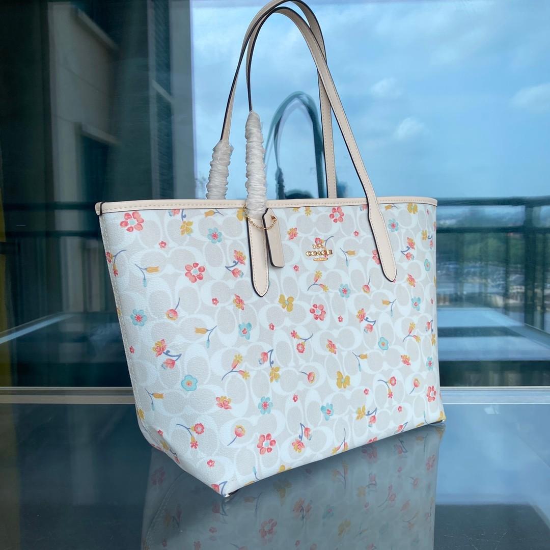 Coach mystical floral printed city tote Women s Fashion Bags