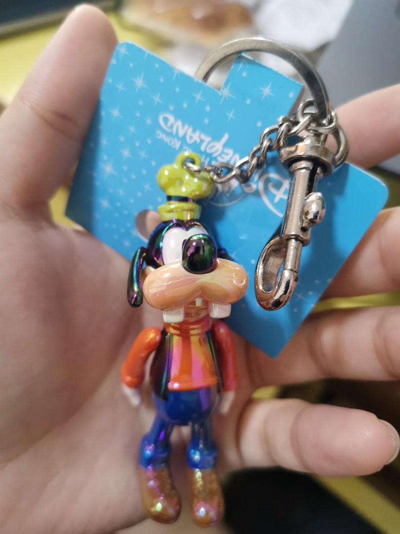 goofy disney cartoon keychain