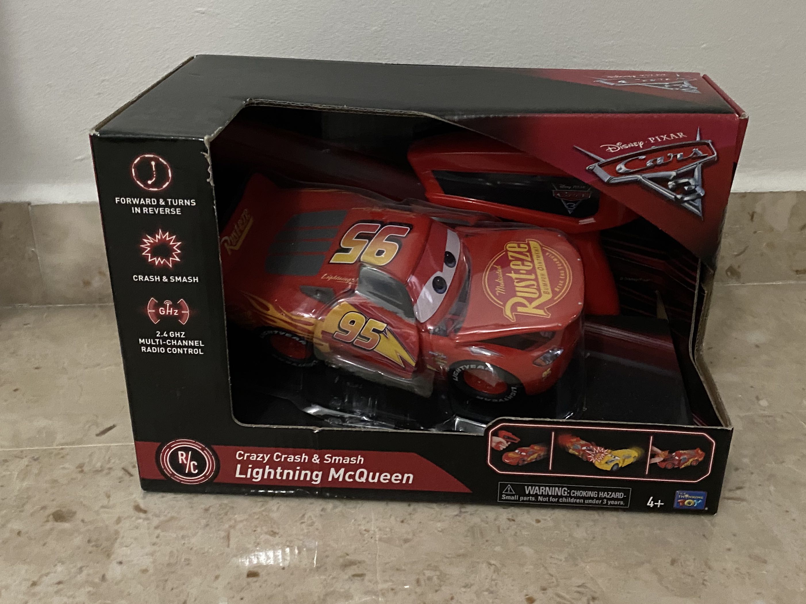 Cars 3 Crazy Crash & Smash Lightning McQueen 