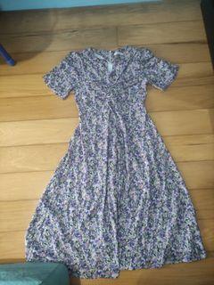 Dress kerut // dress sifon // long dress // dress bunga// dress floral // dress lengan balon// puff sleeves