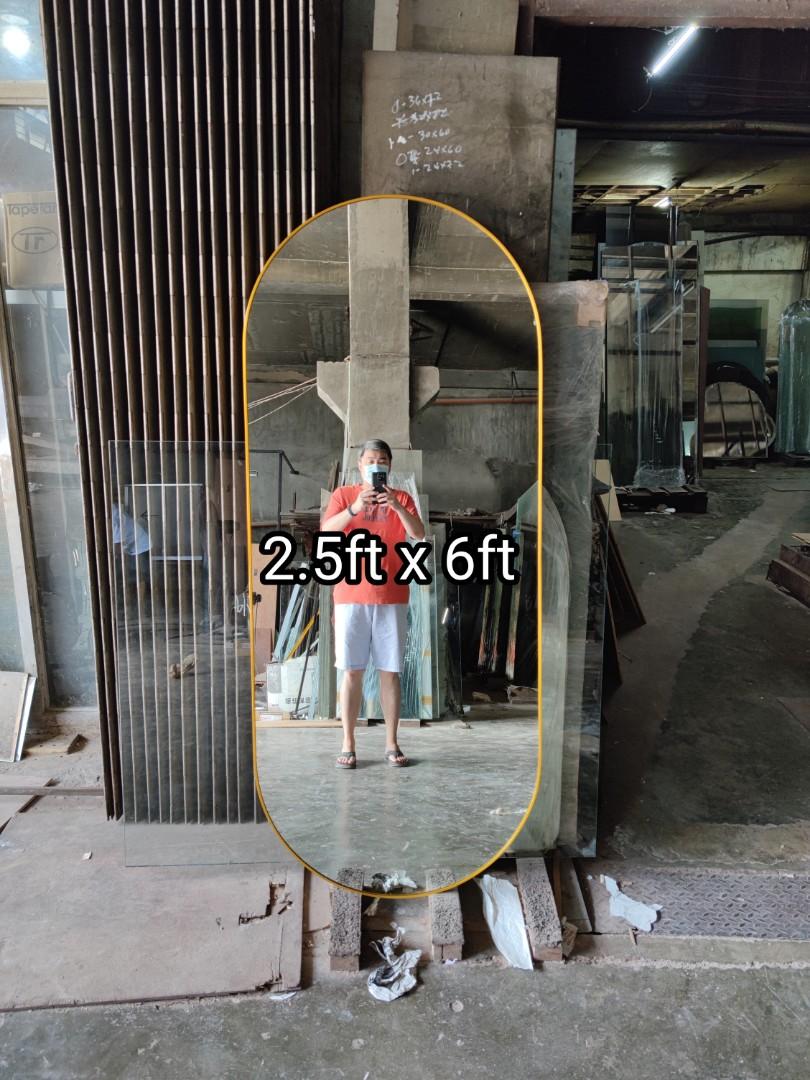Full body oval mirror (Category: Mirrors) located in Malabon City. Submitted by mirrors.ph (Listing ID 1157692837, Image 1). Description: Full body oval mirror with gold aluminum frame and plywood backing. Using 6mm thick copper free lead free mirror Size: 2.5ft x 6ft P4050 Add P200 if with back hook Available colors gold, glossy black, matte black, white, and silver aluminum frame. Customize sizes and shapes are welcome..