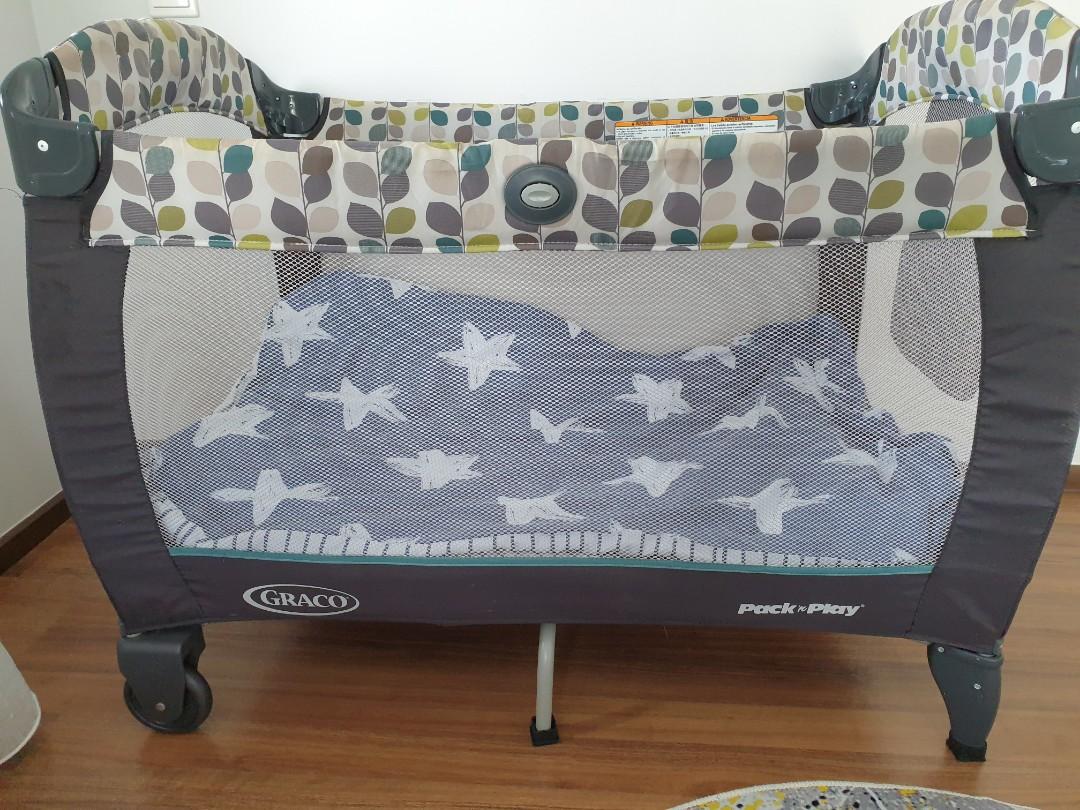 Graco pack hotsell n play sale