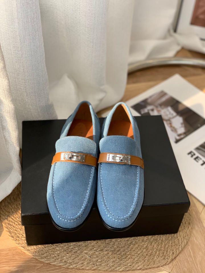 Hermes Kelly扣牛仔紳士鞋, 女裝, 鞋, Loafers - Carousell