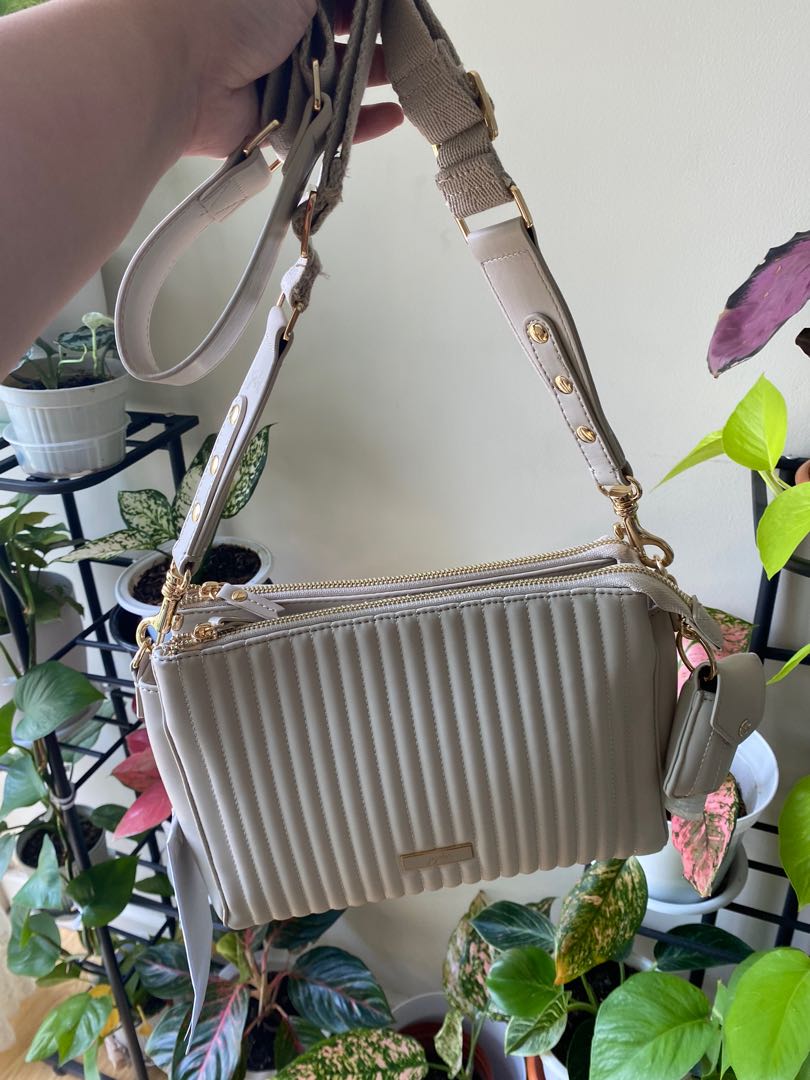 Jujube crossbody store