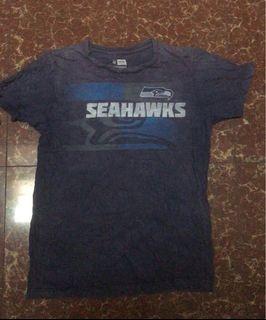 Alice wonderland cartoon, Fesyen Pria, Pakaian , Atasan di ...