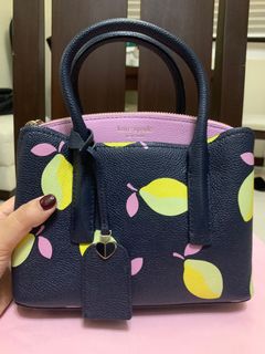 (Category: ) located in . Submitted by Mrs.Mawu (Listing ID 1157829457, Image 1). Description: .