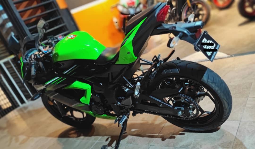 Ninja 250 2025 sl specs