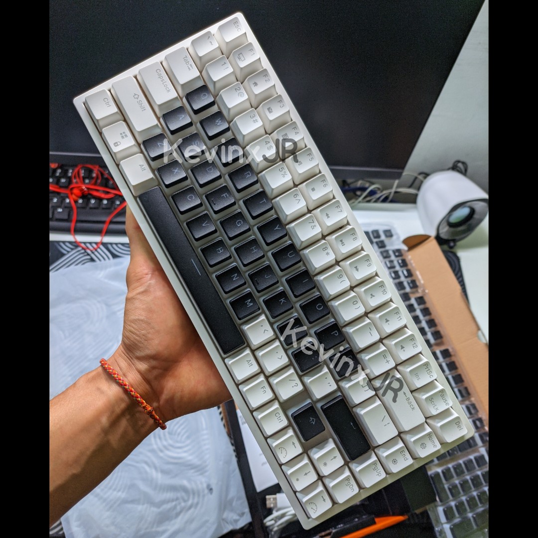 Keyboard Gaming RGB Royal Kludge Rk84 Mechanical Bluetooth 2.4ghz