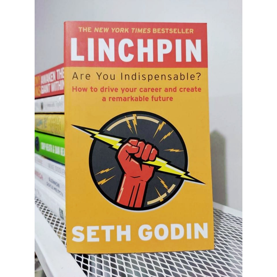 Linchpin Are You Indispensable? by Seth Godin Book, Hobbies & Toys