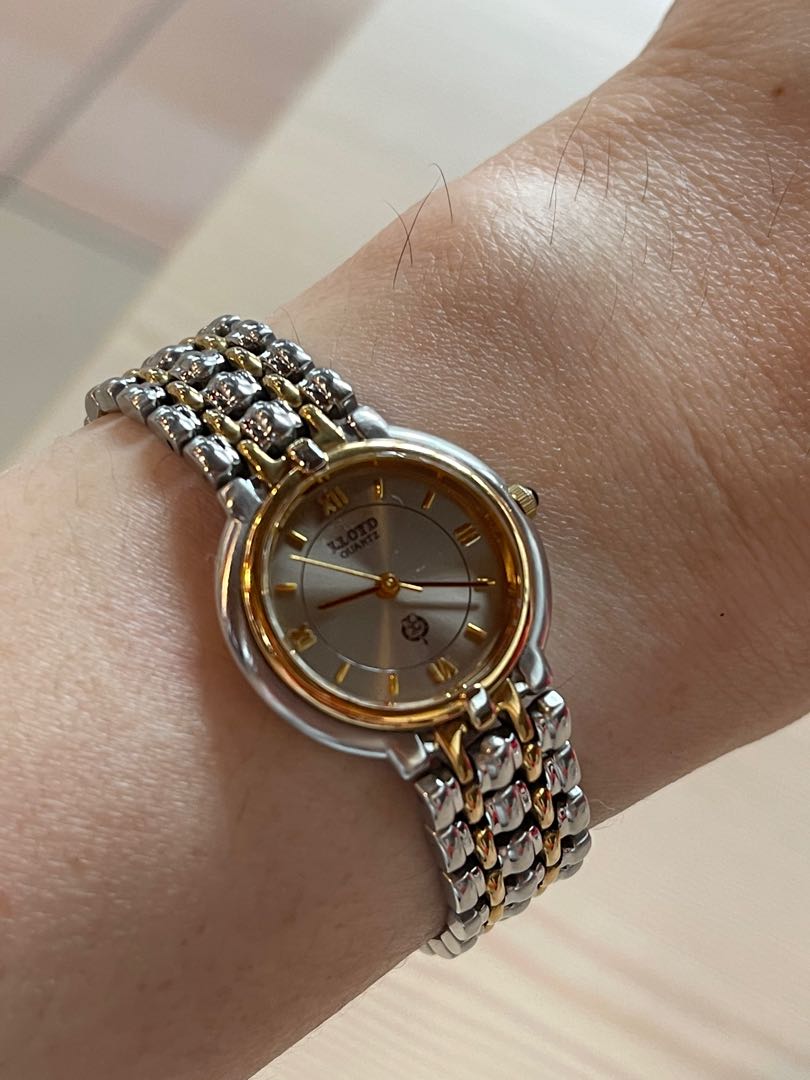 Lloyd shop watch price