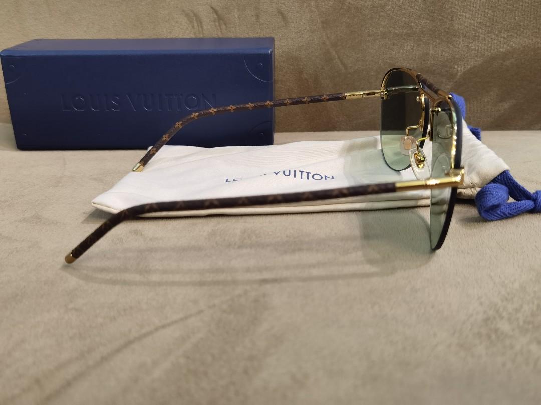 Louis Vuitton Clockwise Canvas Glasses for Sale in San Francisco
