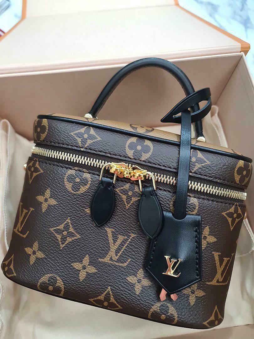 Louis Vuitton MONOGRAM Vanity pm (M45165)  Bags designer fashion, Bags, Louis  vuitton bag