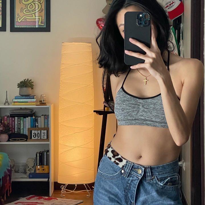 Low waisted leopard deets jeans (Category: Jeans) located in Quezon City. Submitted by loveddc (Listing ID 1157823525, Image 2). Description: - very y2k - has an adjustable buttons - 10/10 condi - xs to xxs.